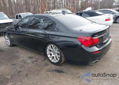 2013 BMW 740Li xDrive z USA, uszkodzony, nr VIN WBAYF4C57DDE23883